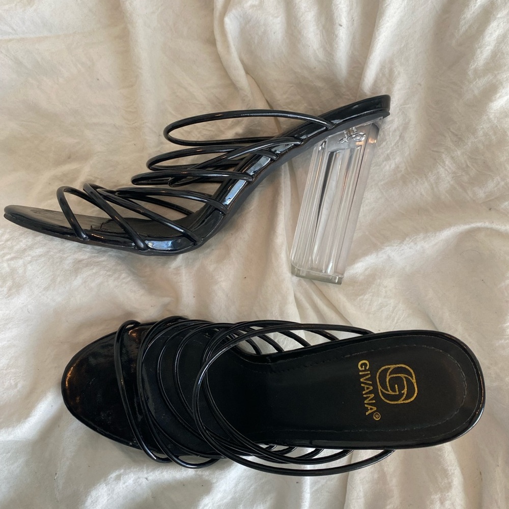Open strap heels - Picture 3 of 3
